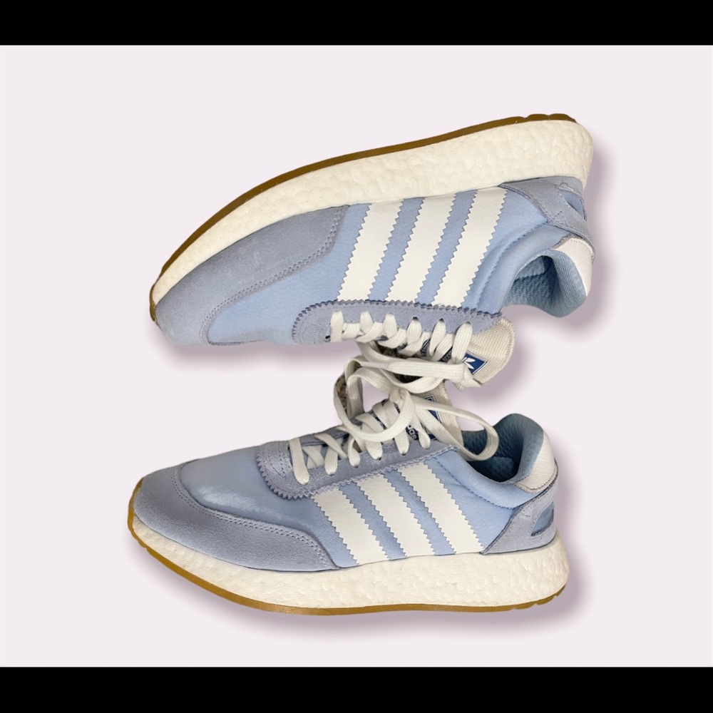 Adidas Iniki Runners sz 6.5